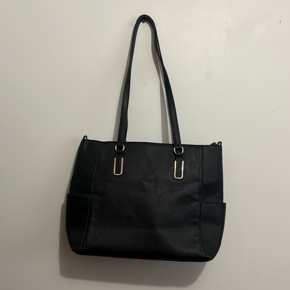 Mathew + Julian Handbags - Mathew + Julian Elegant Black Tote Bag